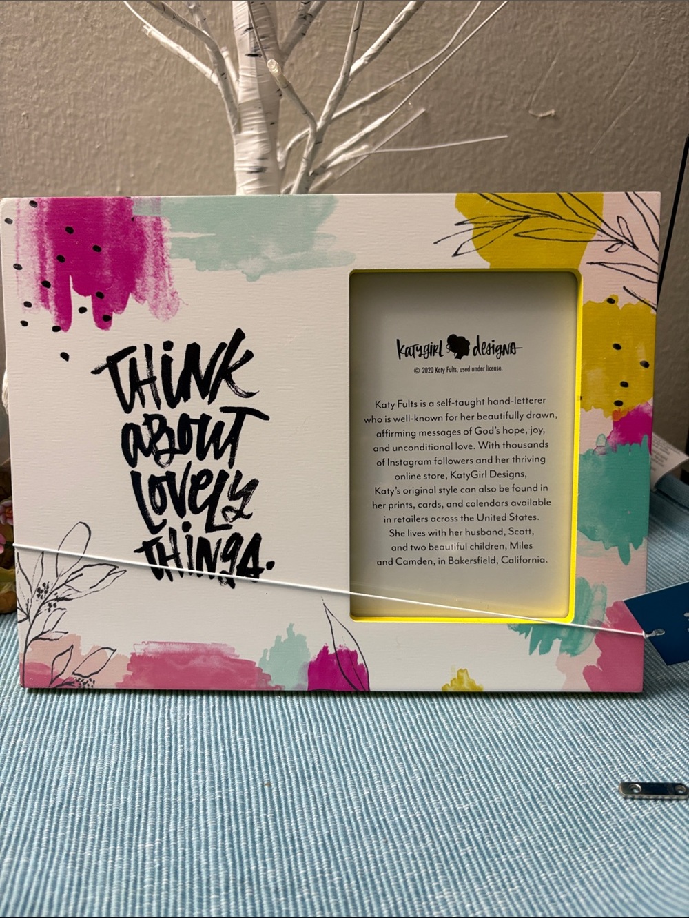 'Think About Lovely Things' Multicolor Decorative Photo Frame